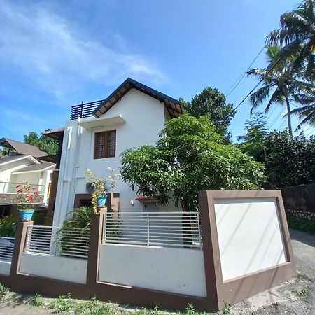 Eka Homes 3Bhdk Villa Thiruvananthapuram ภายนอก รูปภาพ
