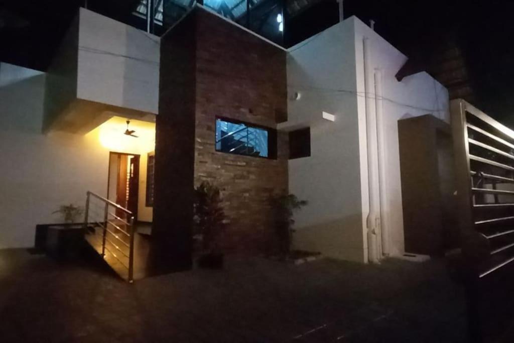 Eka Homes 3Bhdk Villa Thiruvananthapuram ภายนอก รูปภาพ