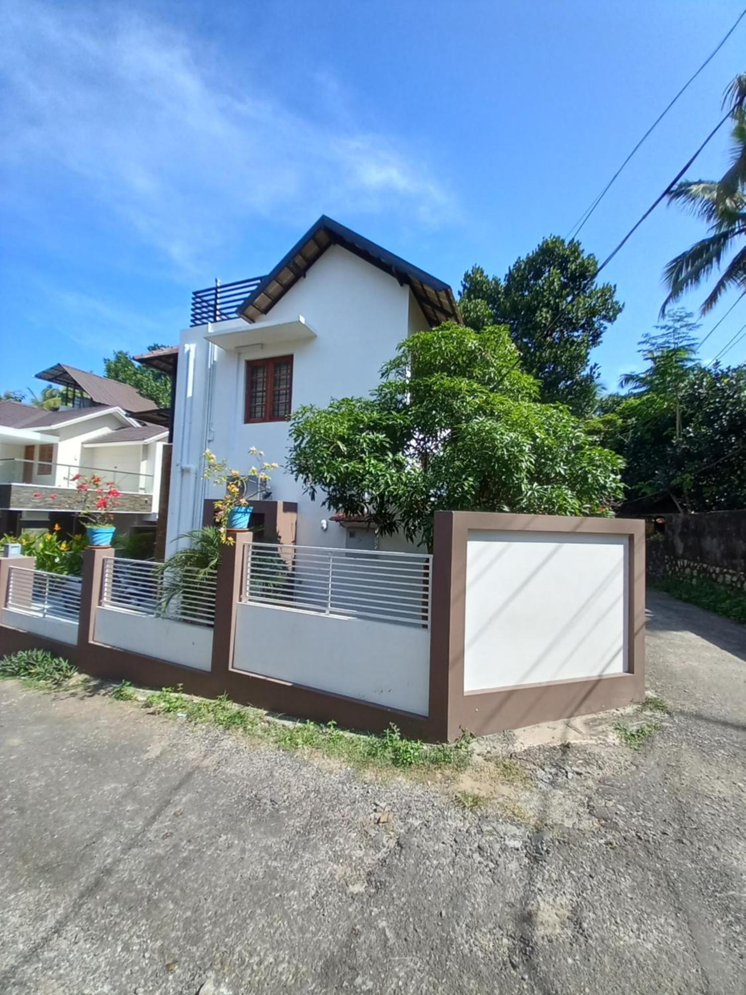 Eka Homes 3Bhdk Villa Thiruvananthapuram ภายนอก รูปภาพ